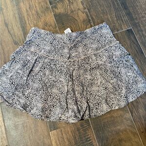 Black and White Patterned Skirt